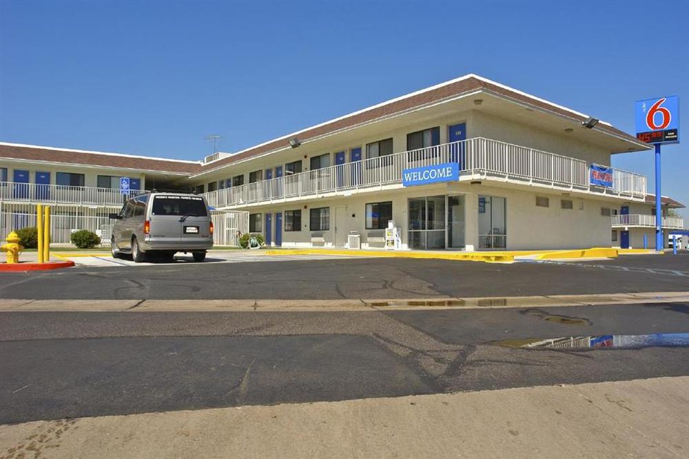 Park Inn By Radisson, Thornton Exterior foto